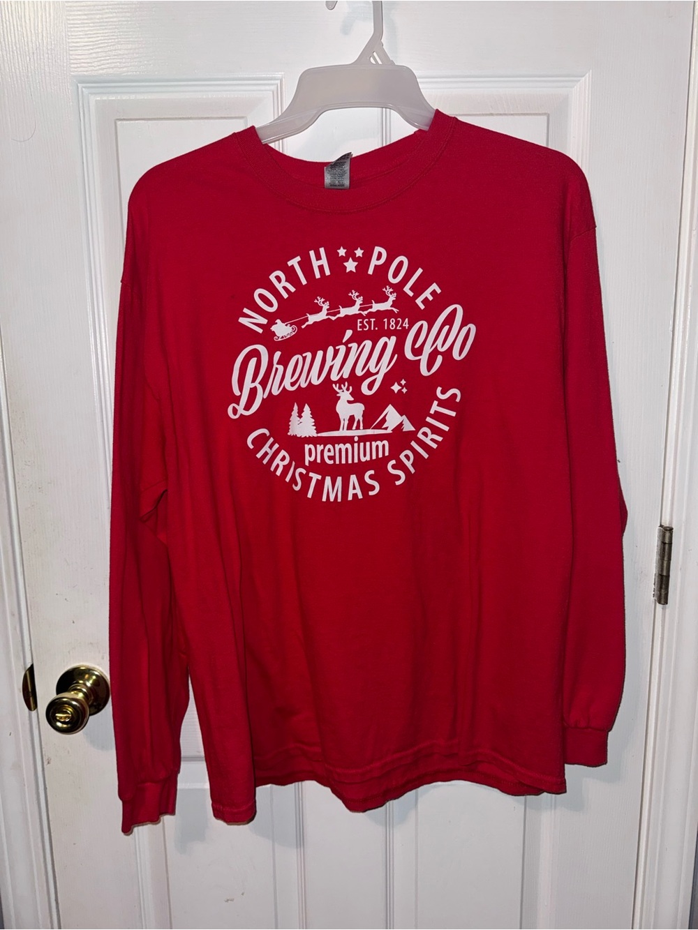 NWOT North Pole Brewing Co Red Long Sleeve Shirt XL